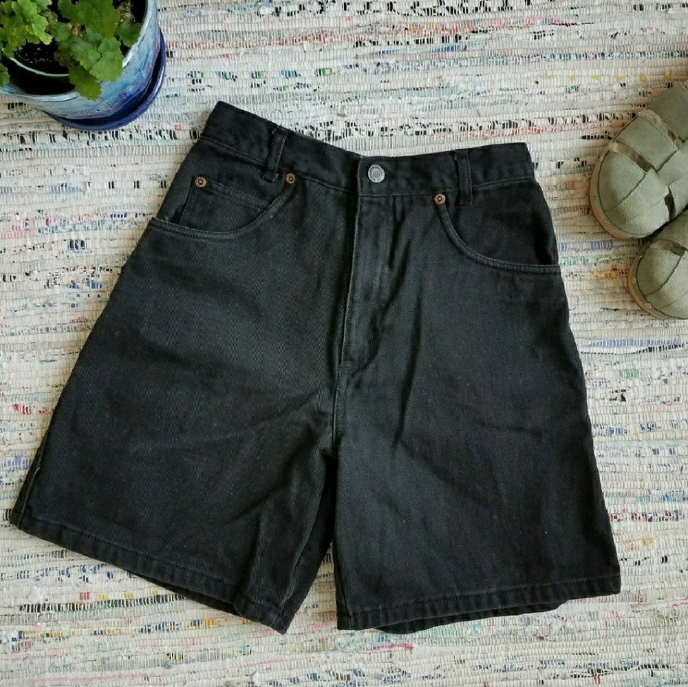 Awesome Black High Waist Vintage Jean Shorts